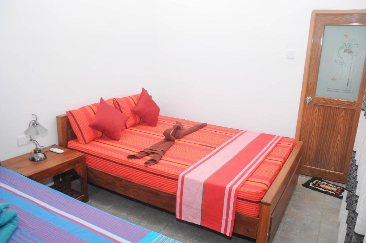 Restwell Homestay Dambulla Bagian luar foto