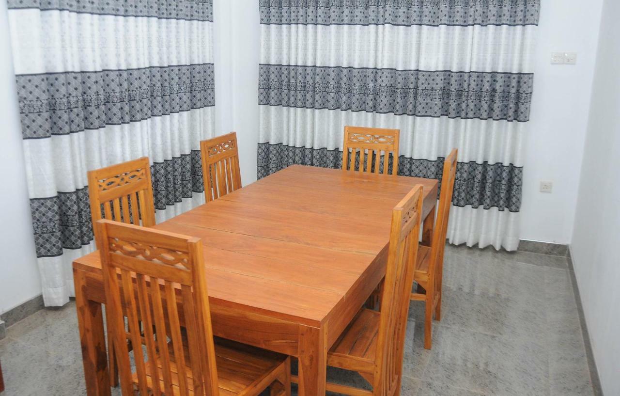 Restwell Homestay Dambulla Bagian luar foto