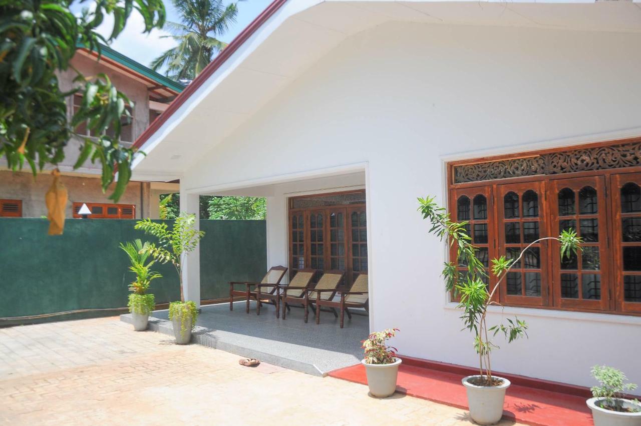 Restwell Homestay Dambulla Bagian luar foto