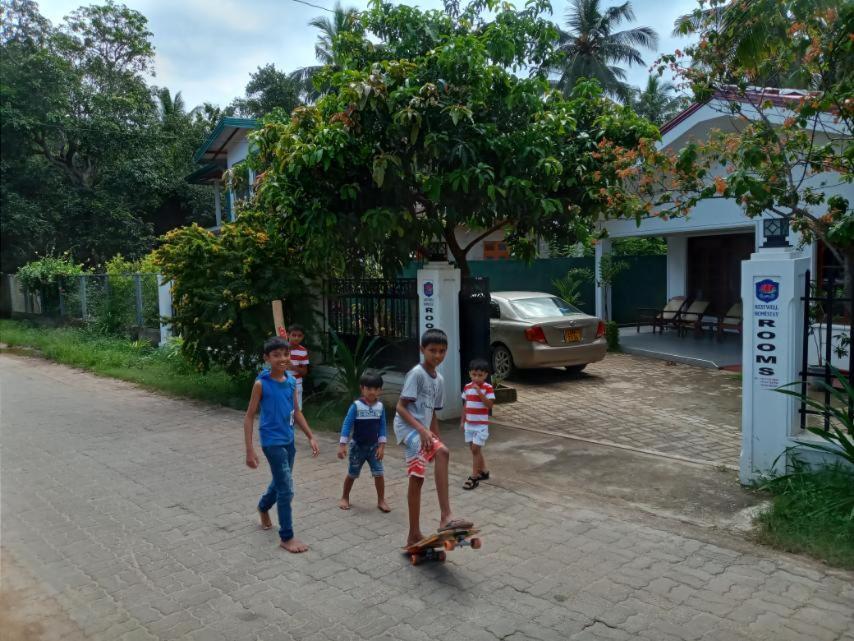 Restwell Homestay Dambulla Bagian luar foto